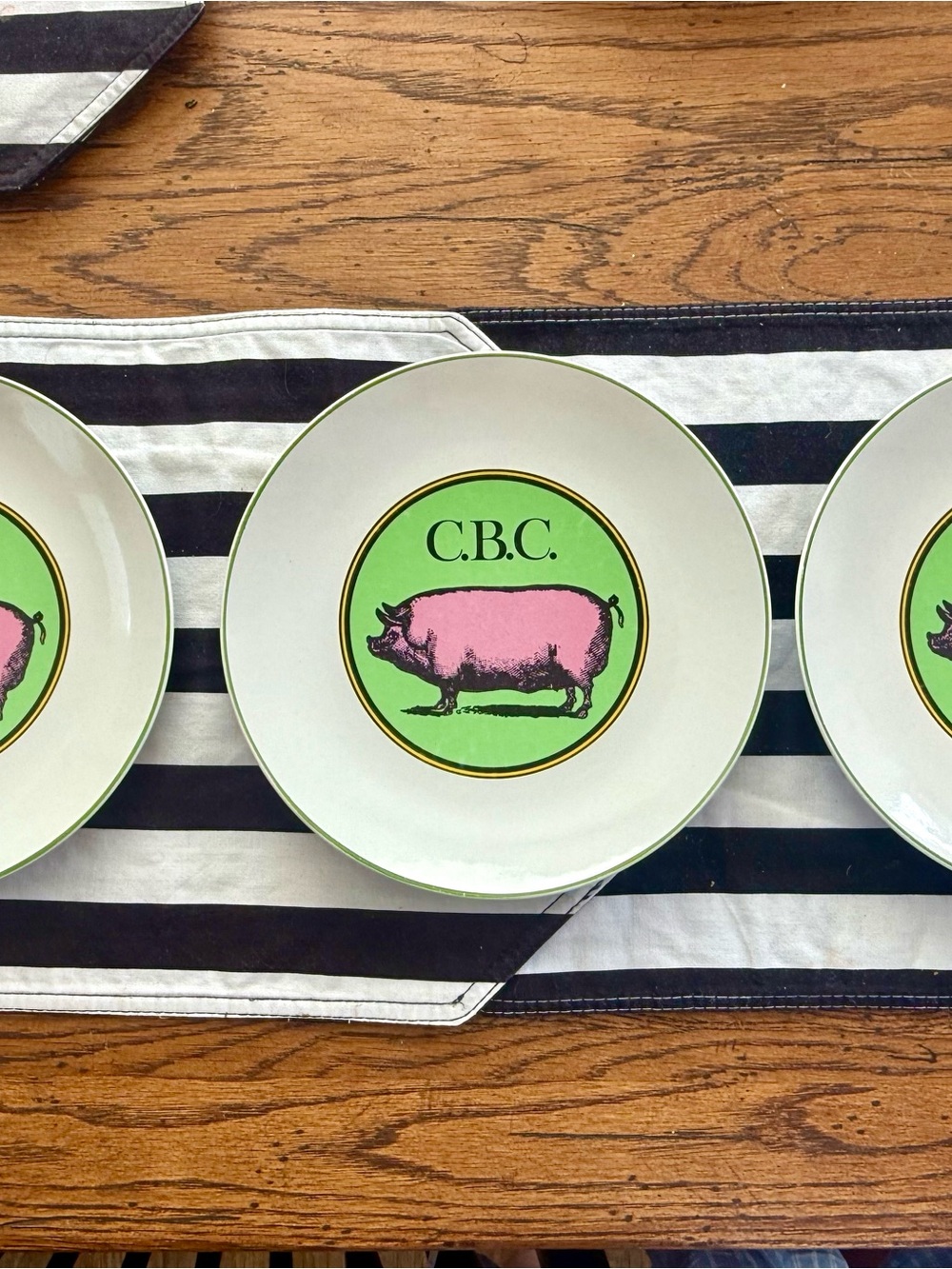 The Official Preppy Pig Plates Set x 3 C.B.C. Couldn’t Be Cuter Salad Plate dish - Picture 3 of 5
